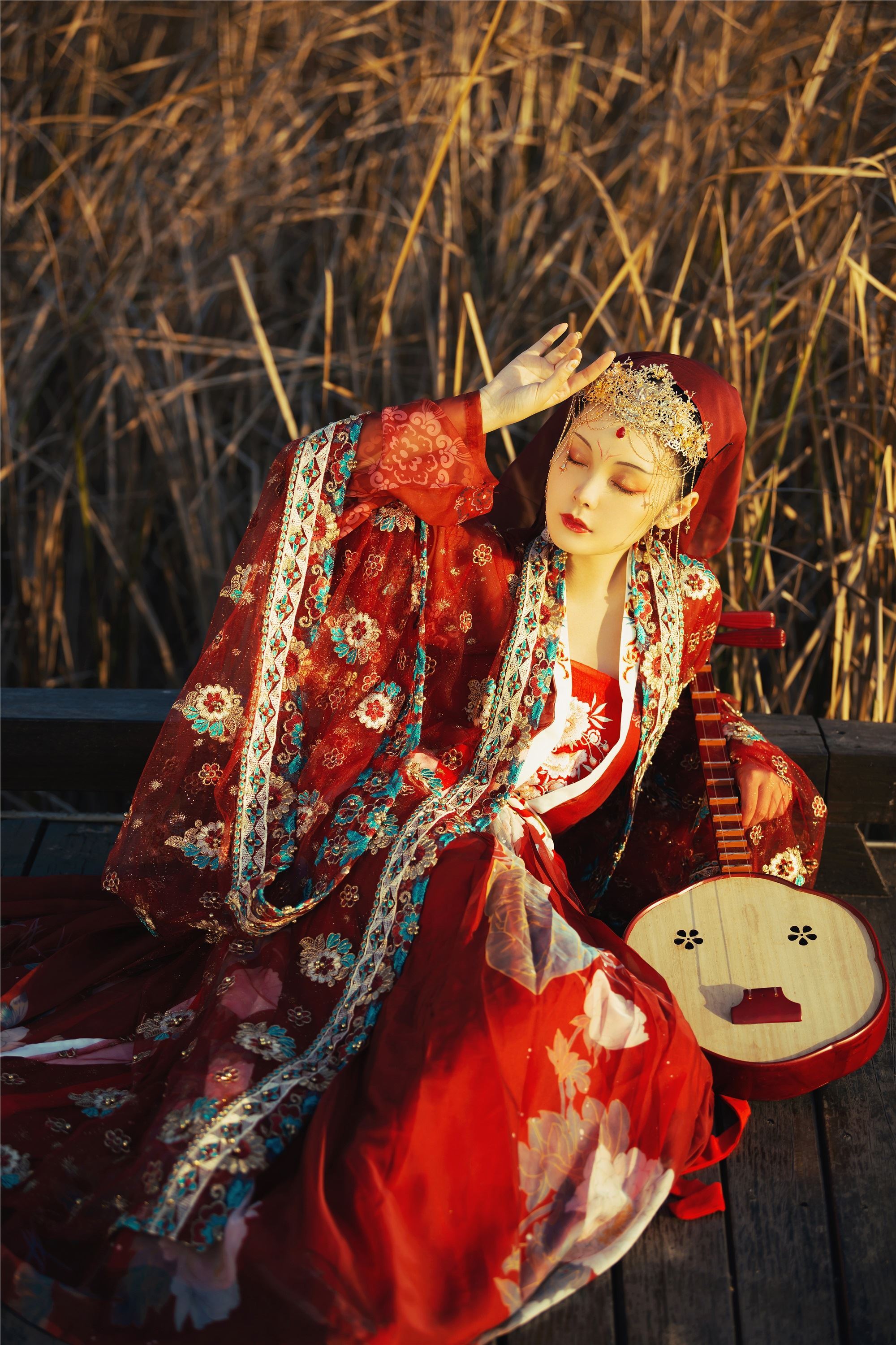 YITUYU Yi, 21.07.19 Reeds are keskeshi at night